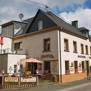 Hotel zur Post - Burg an der Mosel